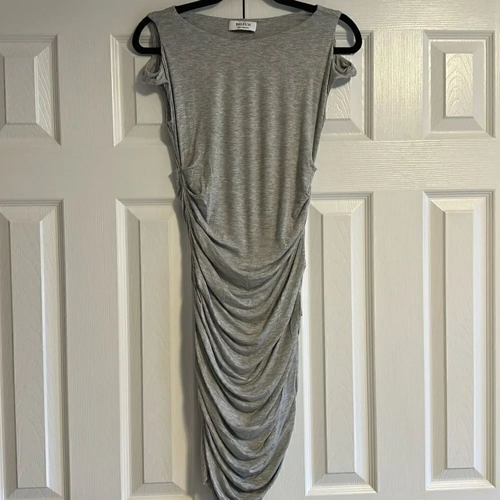Bailey/44 Womenâs Grey Cold Shoulder CinchedâT-ShirtâDress